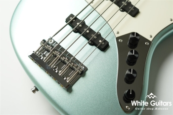 ML21 VJ5 ASH - Sage Green Metallic