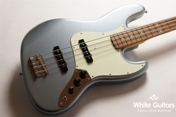 JBV-R2 - Ice Blue Metallic