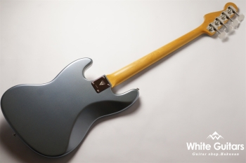 JBV-R2 - Ice Blue Metallic