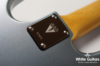 JBV-R2 - Ice Blue Metallic