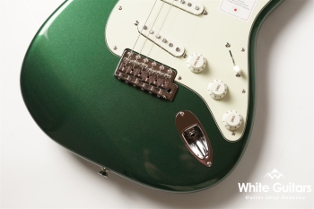 2023 Collection MIJ Traditional 60s Stratocaster Aged Color - Aged Sherwood Green Metallic