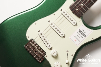 2023 Collection MIJ Traditional 60s Stratocaster Aged Color - Aged Sherwood Green Metallic