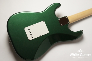 2023 Collection MIJ Traditional 60s Stratocaster Aged Color - Aged Sherwood Green Metallic