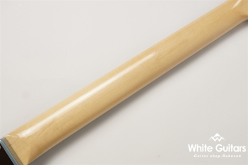 2023 Collection MIJ Traditional Late 60s Jaguar - Ice Blue Metallic