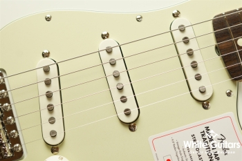 Made in Japan Traditional 60s Stratocaster - Olympic White
