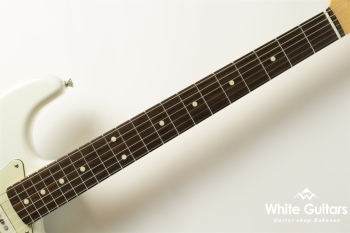 Made in Japan Traditional 60s Stratocaster - Olympic White