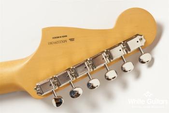 Vintera ’60s Jazzmaster Modified - 3-Color Sunburst