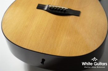 Acoustic Model-OM Cutaway Cedar/Indian Rosewood