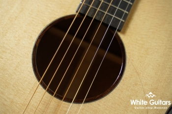 Acoustic Model-OM Sitka Spruce/African Mahogany