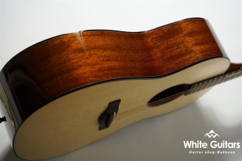 Acoustic Model-AD Sitka Spruce/African Mahogany