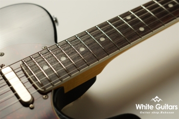 DELTA-C TRAD MASTER - Black - Medium Aged w/ binding neck matching head