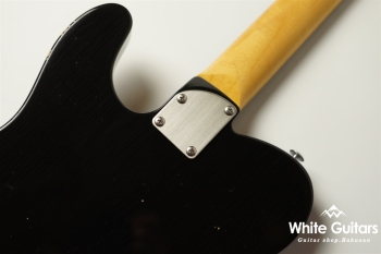 DELTA-C TRAD MASTER - Black - Medium Aged w/ binding neck matching head