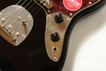 Classic Vibe ’70s Jaguar - Black