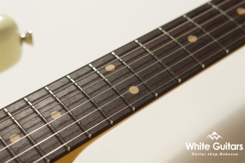 STV-R2 - Vintage White