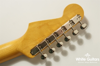 STV-R2 - Vintage White