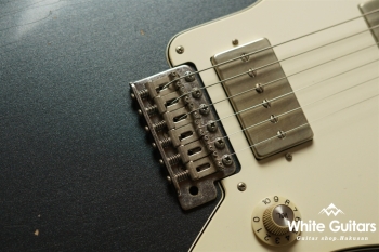 SIGMA-JM TRAD MASTER - Charcoal Frost Metallic - Medium Aged w/ binding neck matching head