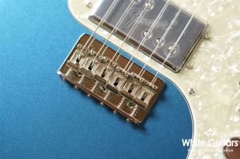 AMERICAN VINTAGE II 1972 TELECASTER THINLINE - Lake Placid Blue