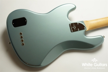 Custom Classic Jazz Bass - Ice Blue Metallic