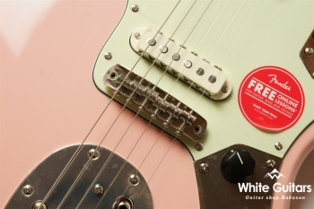 Classic Vibe ‘60s Jagaur - Shell Pink