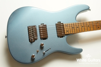 AZ2402 - Ice Blue Metallic