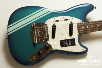 Vintera II ’70s Competition Mustang - Competition Burgundy
