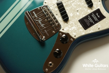Vintera II ’70s Competition Mustang - Competition Burgundy