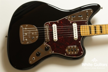 Vintera II’70s Jaguar - Black