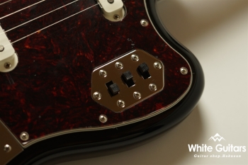 Vintera II’70s Jaguar - Black