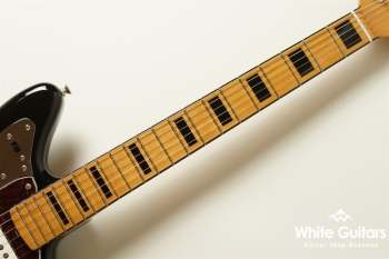 Vintera II’70s Jaguar - Black