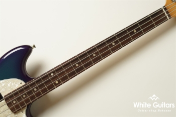 Vintera II 70s Mustang Bass - Competition Burgundy