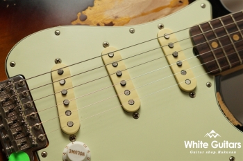  Mike McCready Stratocaster - 3-Color Sunburst