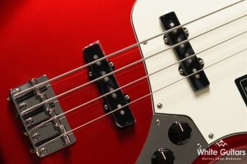 PLAYER JAZZ BASS - Candy Apple Red