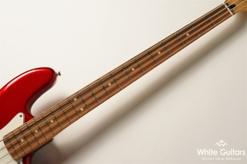 PLAYER JAZZ BASS - Candy Apple Red