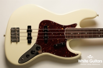 American Vintage II 1966 Jazz Bass - Olympic White