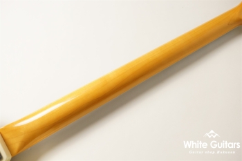 American Vintage II 1966 Jazz Bass - Olympic White