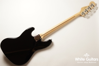 Made in Japan Hybrid II Jazz Bass - Black