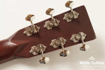 HD-28V Adirondack Spruce TOP