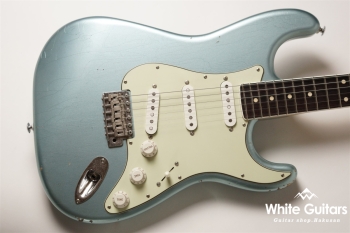 TRAD MASTER SIGMA SSS - Ice Blue Metallic - Medium Aged w / binding neck