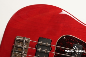 American Deluxe Precision Bass - Crimson Red Transparent