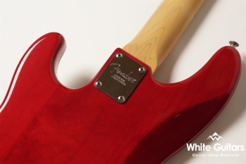 American Deluxe Precision Bass - Crimson Red Transparent