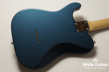 MT1-STD/R - Dark Lake Placid Blue / Gold Acryl Pick Guard