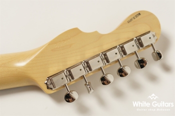 MT1-STD/R - Dark Lake Placid Blue / Gold Acryl Pick Guard