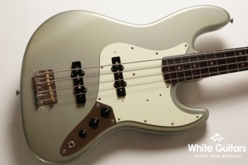 g7-JB/R - Ice Blue Metallic