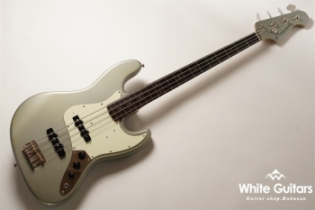 g7-JB/R - Ice Blue Metallic