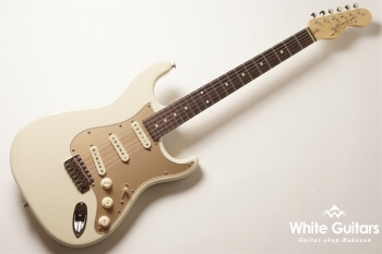 MC1-STD/R - Olympic White / Gold Acryl Pick Guard