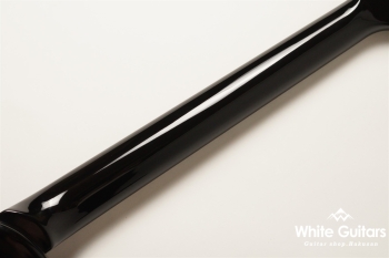 Chris Henderson Signature - Black