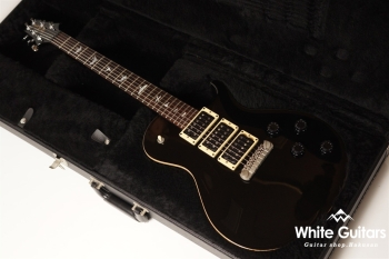 Chris Henderson Signature - Black