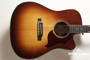 Hummingbird Walnut M - Walnut Burst