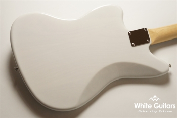Made in Japan Heritage 60s Jazzmaster - White Blonde