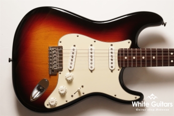 American Standard Stratocaster - 3-Color Sunburst